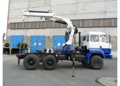 Седельный тягач с кран-манипулятором Урал 44202