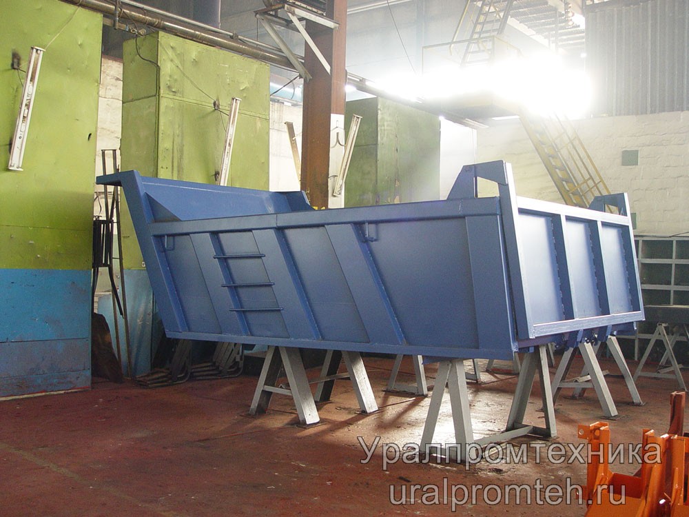 Кузов с задним бортом для самосвала Урал Кузов с задним бортом для самосвала Урал