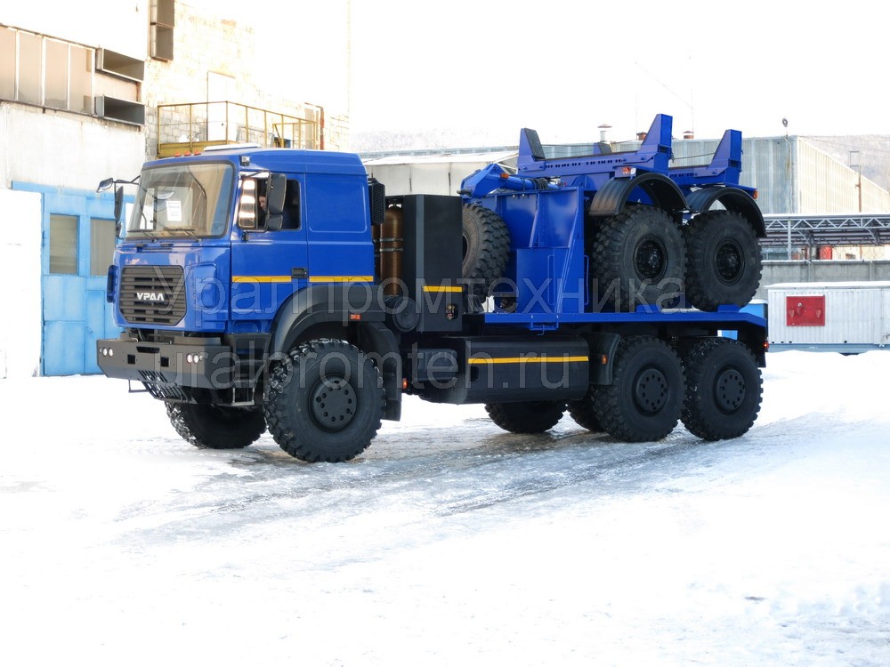 Газомоторный УРАЛ-6370